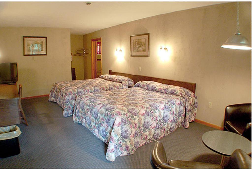 Fran Cove Motel Lake George Værelse billede