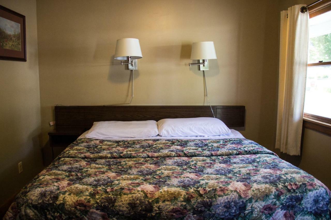 Fran Cove Motel Lake George Eksteriør billede