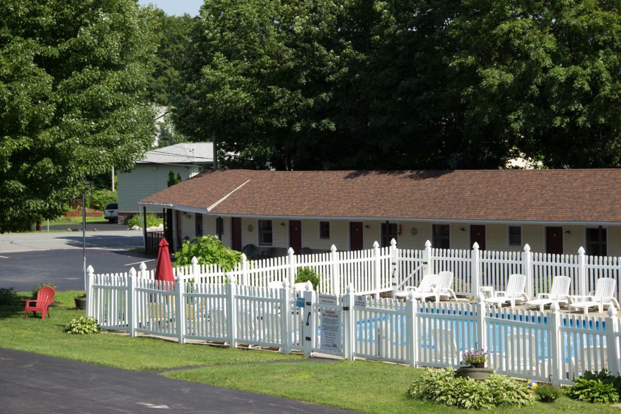 Fran Cove Motel Lake George Eksteriør billede
